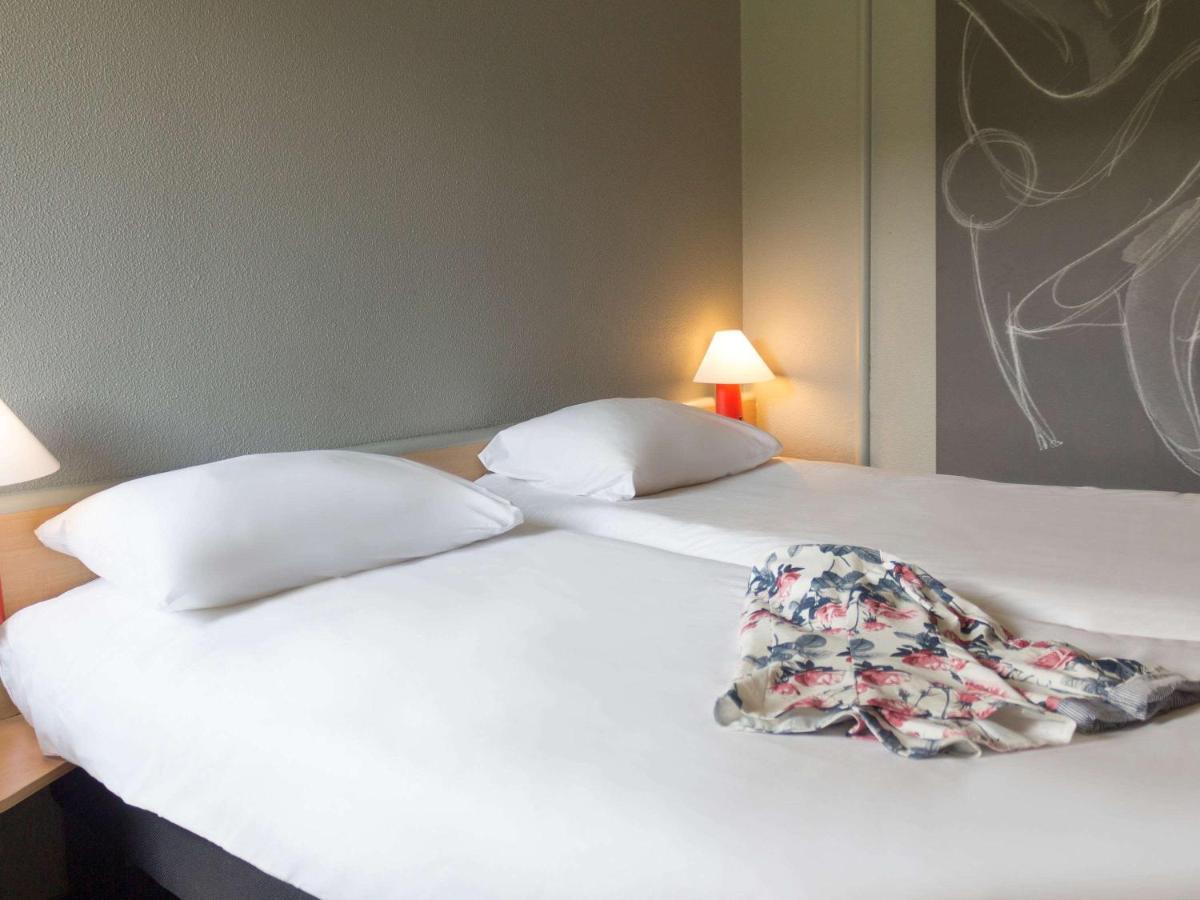 Ibis Dieppe Le Val Druel Exterior photo